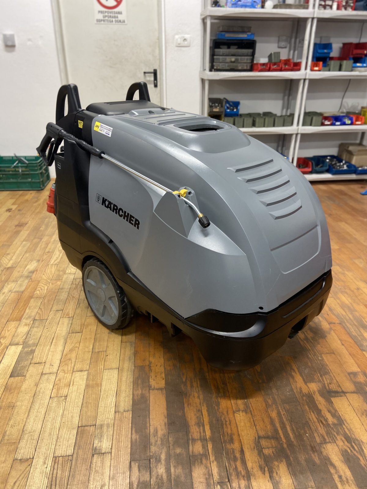 Visokotlačni čistilnik KARCHER HDS 11/18 4-S - slika 2