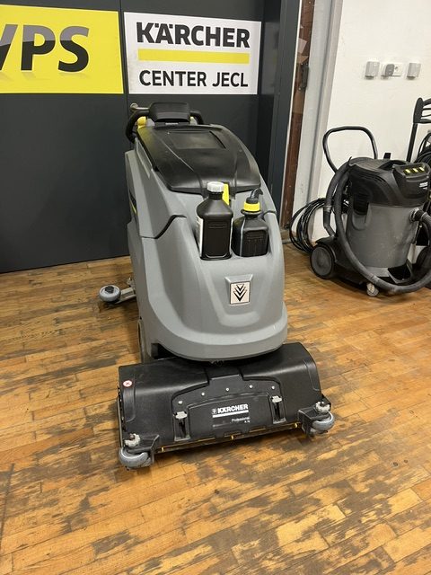 IMG_3982 Ribalno-Sesalni stroj Karcher B 80 W - slika 3